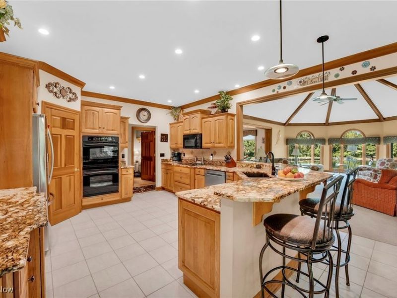 5717 Vandemark Road, Medina, OH 44256 Photo 12