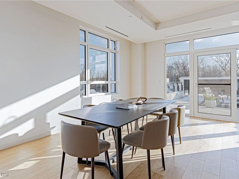 22700 Lake Road, Unit 504, Rocky River, OH 44116 Photo 11