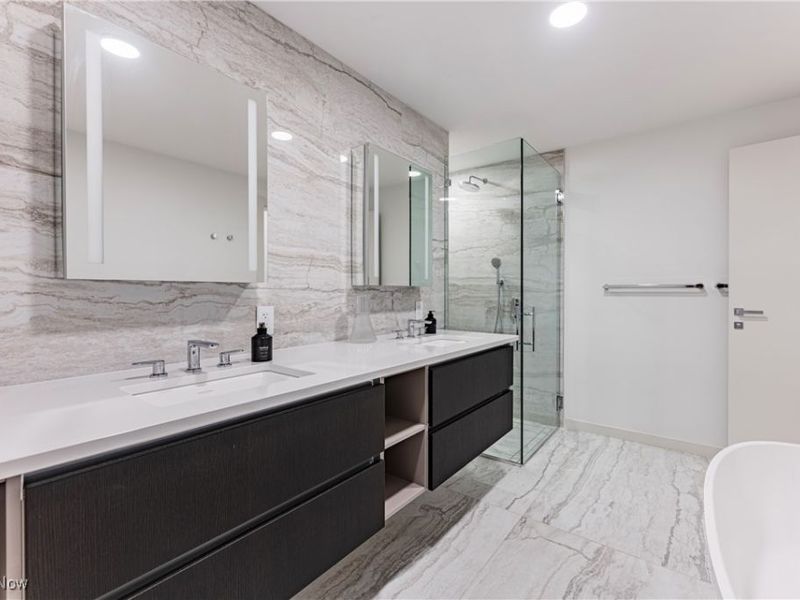 22700 Lake Road, Unit 504, Rocky River, OH 44116 Photo 19