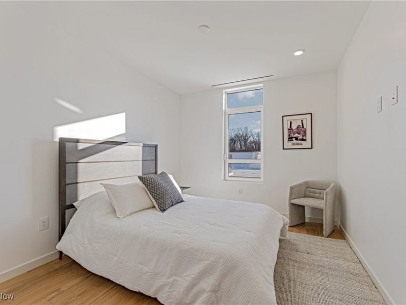 22700 Lake Road, Unit 504, Rocky River, OH 44116 Photo 20