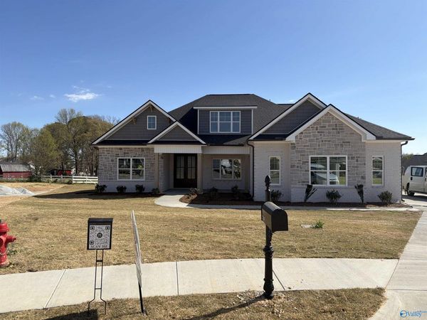 23347 Leroy Lane, Athens, AL 35613