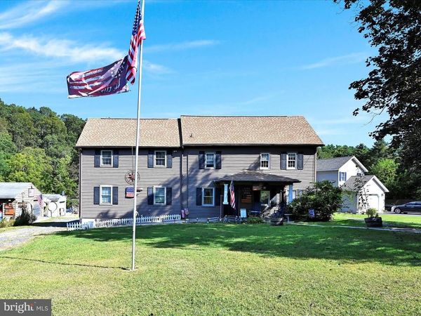 247 MEADOW DRIVE, AUBURN, PA 17922