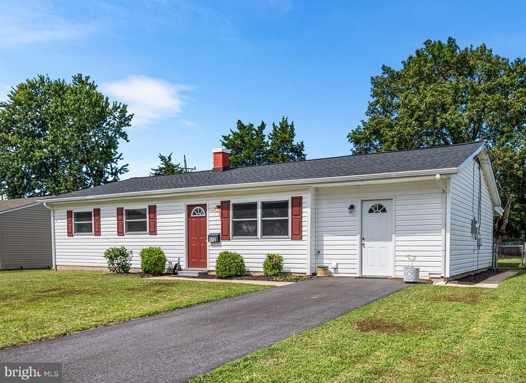 112 Lynch Farm Drive, Newark, DE 19713 Main Photo