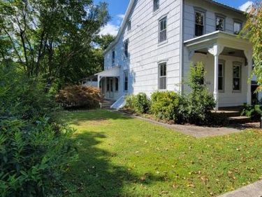 40 STAR ROAD, HEREFORD, PA 18056