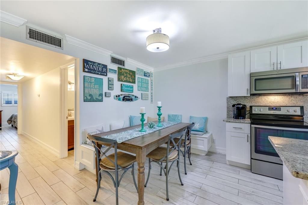 766 Central Ave, Unit 117, Naples, FL 34102 Photo