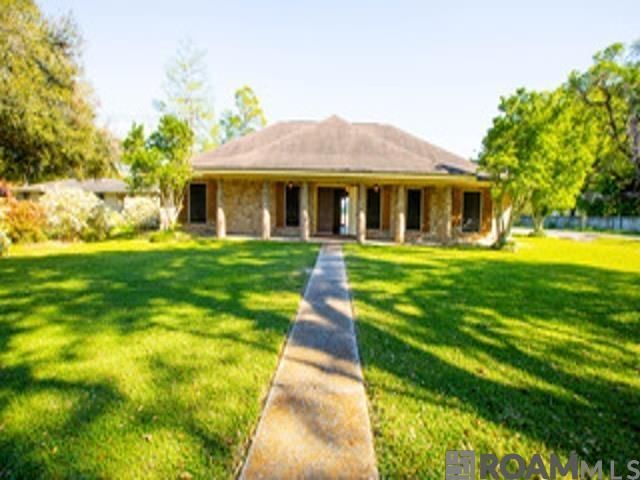 35000 Christy Dr, Donaldsonville, LA 70346 Main Photo