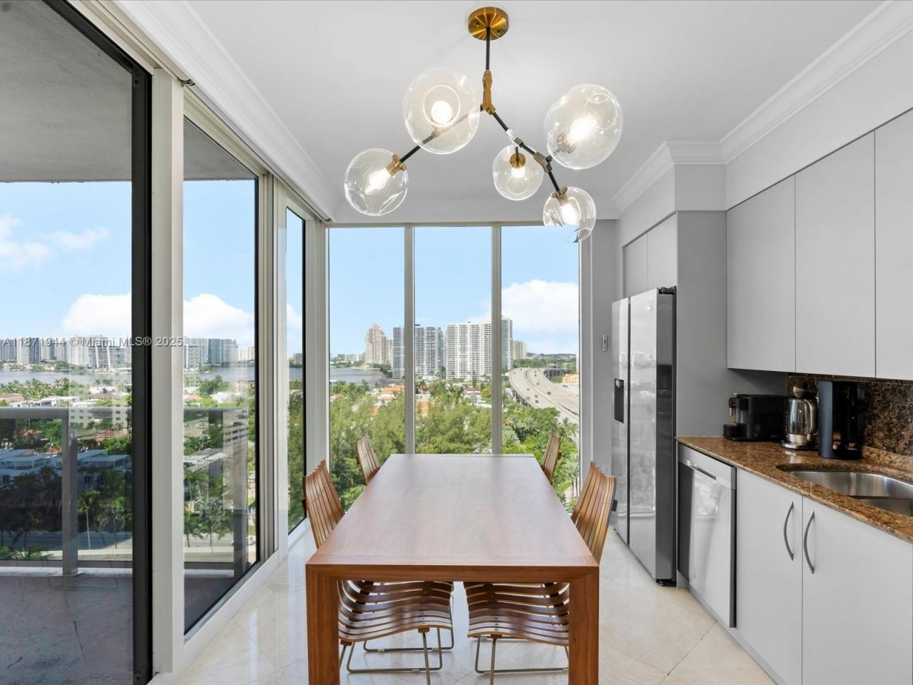 19111 Collins Ave, Unit 1406, Sunny Isles Beach, FL 33160 Photo