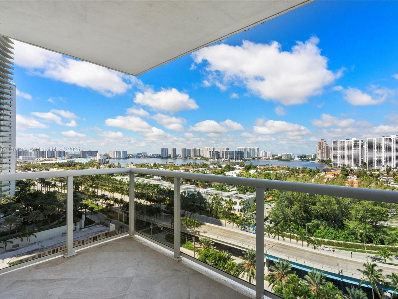 19111 Collins Ave, Unit 1406, Sunny Isles Beach, FL 33160 Photo