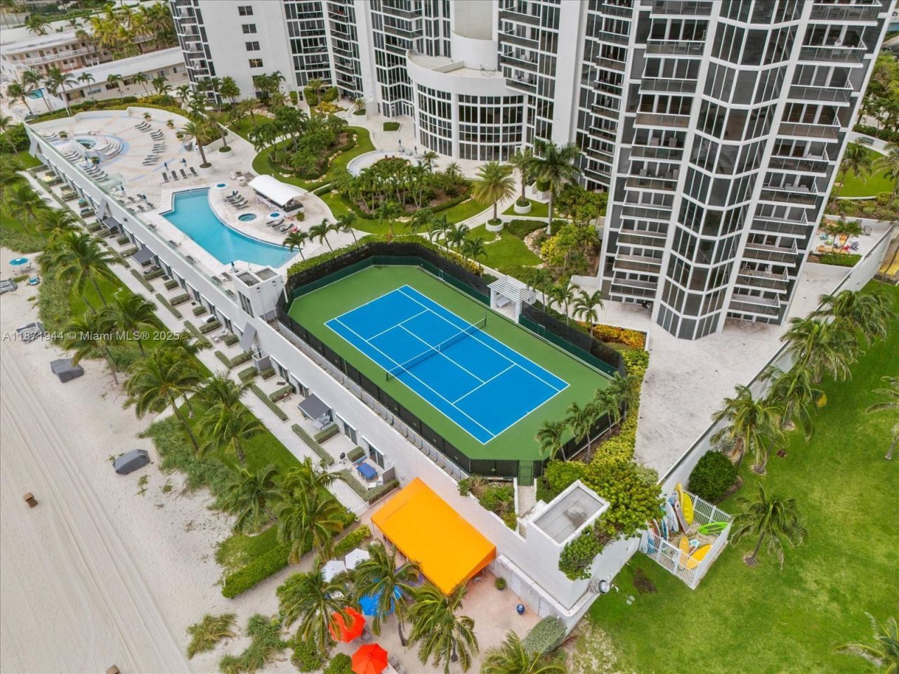 19111 Collins Ave, Unit 1406, Sunny Isles Beach, FL 33160 Photo