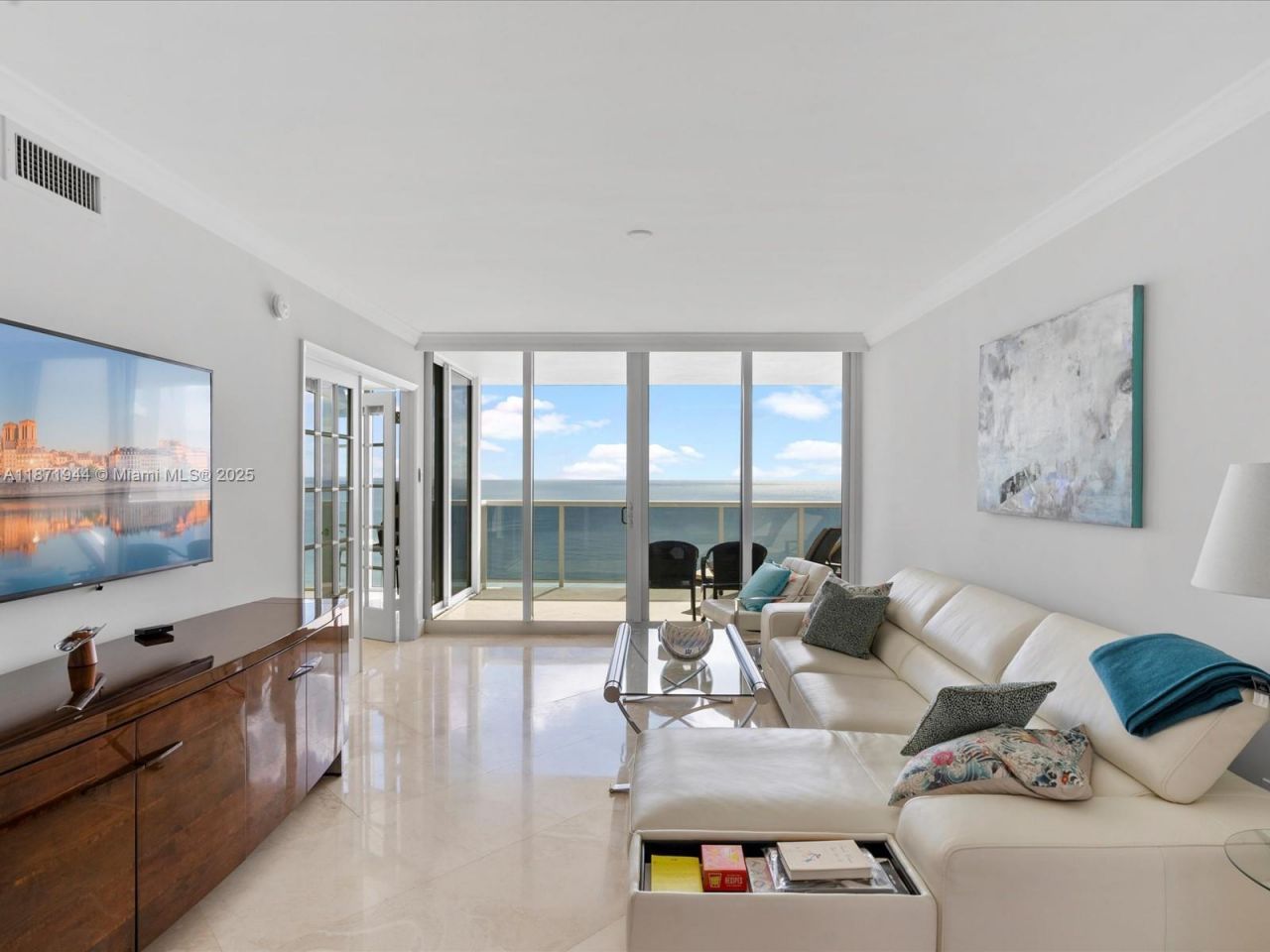 19111 Collins Ave, Unit 1406, Sunny Isles Beach, FL 33160 Photo