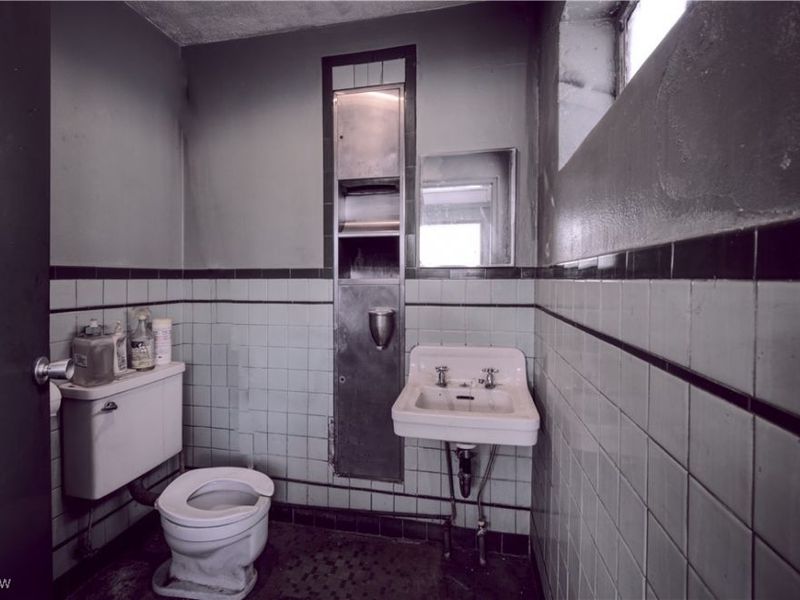 1555 Brown Street, Akron, OH 44301 Photo 8