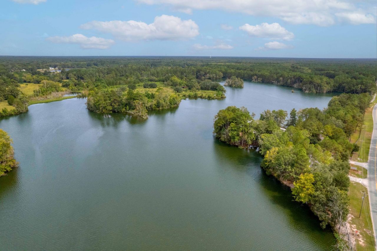 1133 Cooper Point Street Photo 26