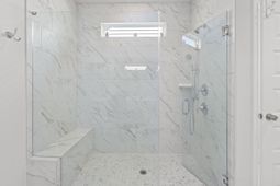 1133 Cooper Point Street photo 4