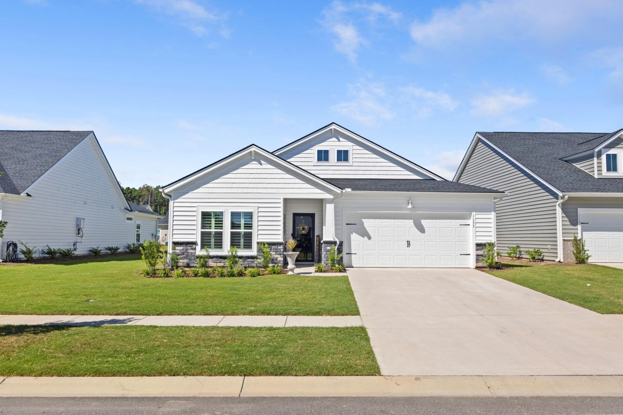 1133 Cooper Point Street Photo 6