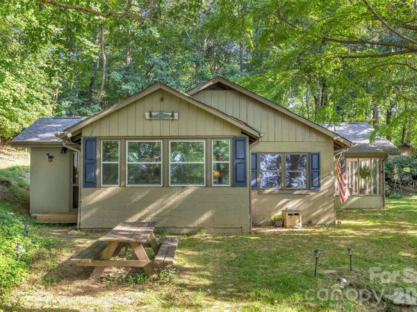 3605 Skyuka Mountain Road, Columbus, NC 28722