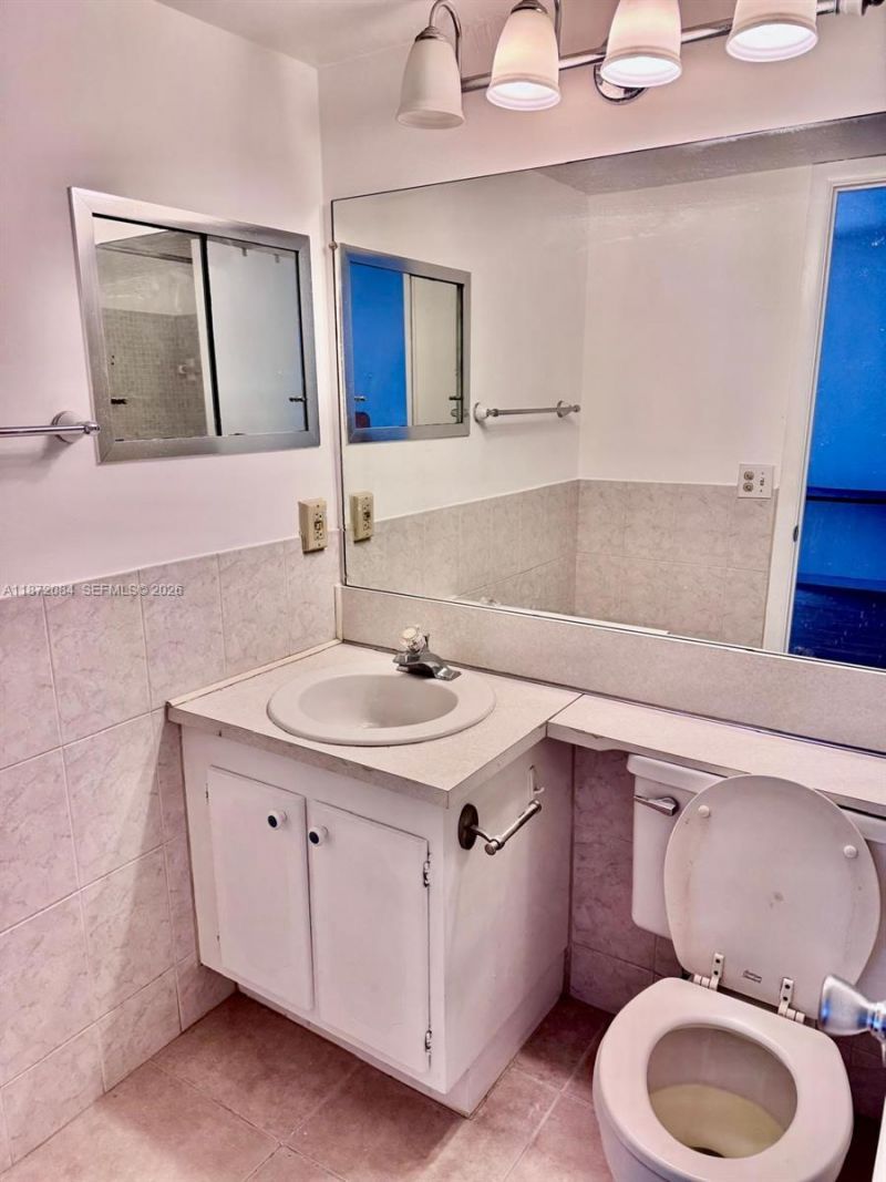 19 Newport, Unit A, Deerfield Beach, FL 33442 Photo