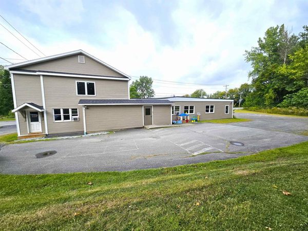 215 Glen Road, Newport City, VT 05855