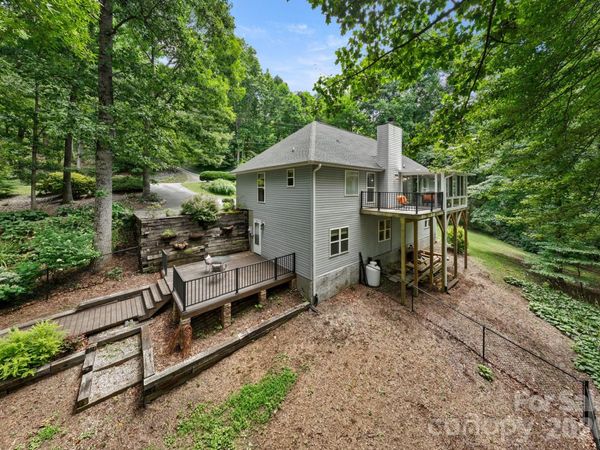 701 Salisbury Road, Hendersonville, NC 28792