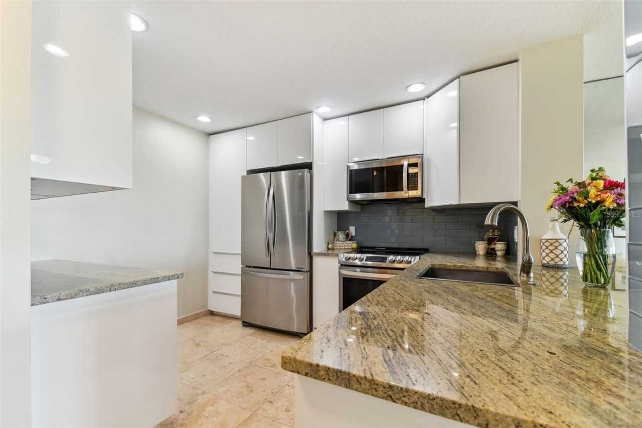100 Bluff View Drive, Unit 607A, Belleair Bluffs, FL 33770 Photo