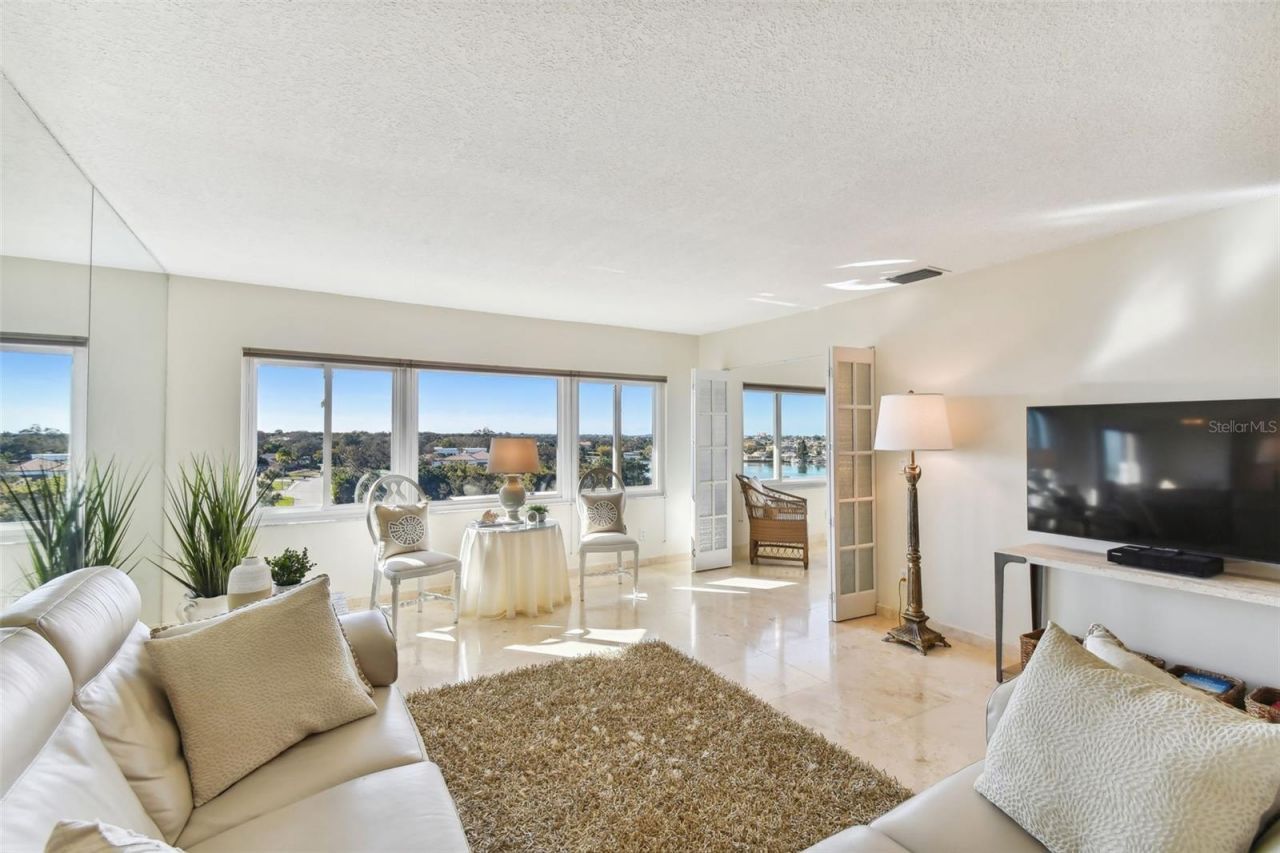 100 Bluff View Drive, Unit 607A, Belleair Bluffs, FL 33770 Photo