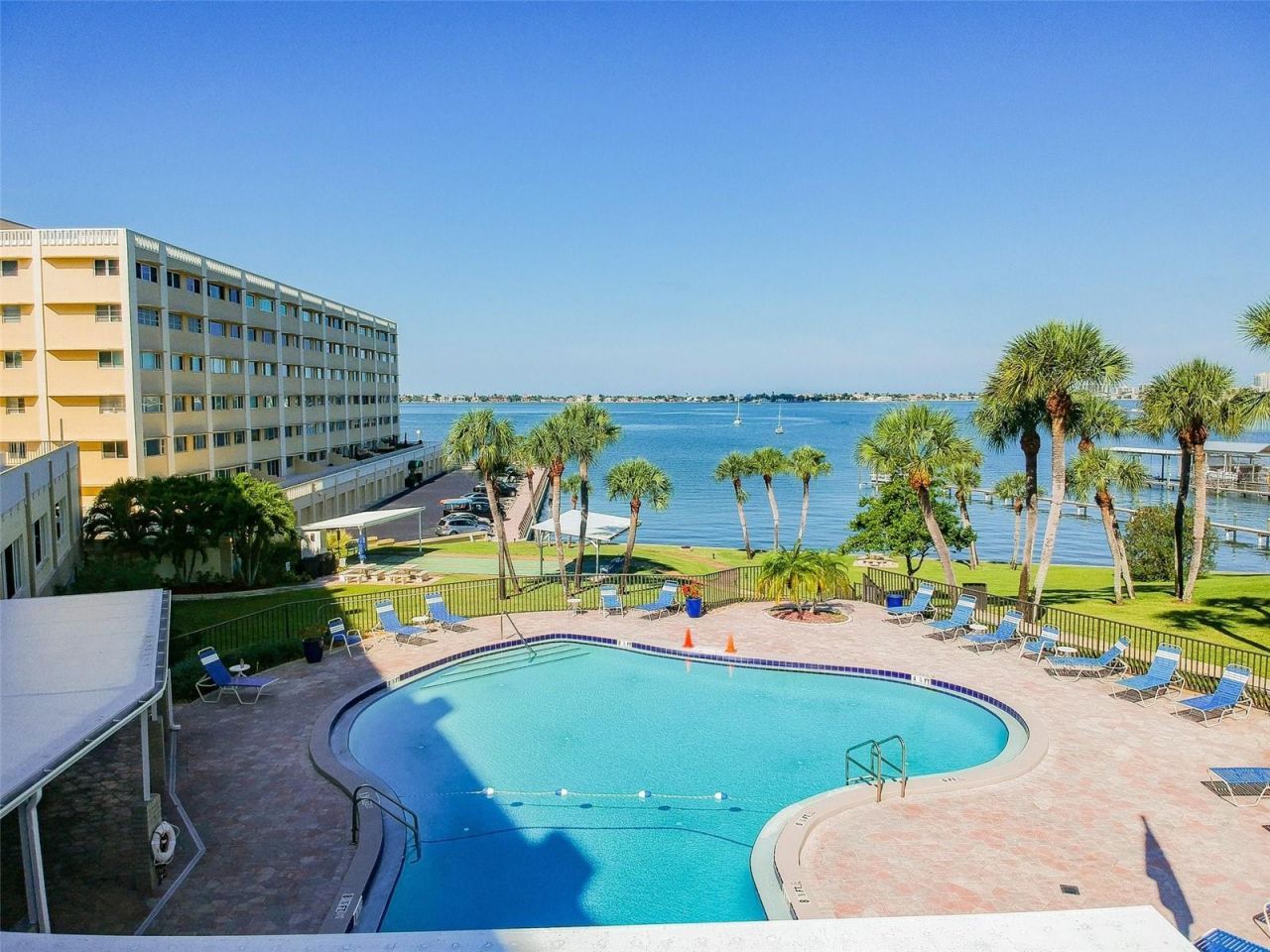 100 Bluff View Drive, Unit 607A, Belleair Bluffs, FL 33770 Photo