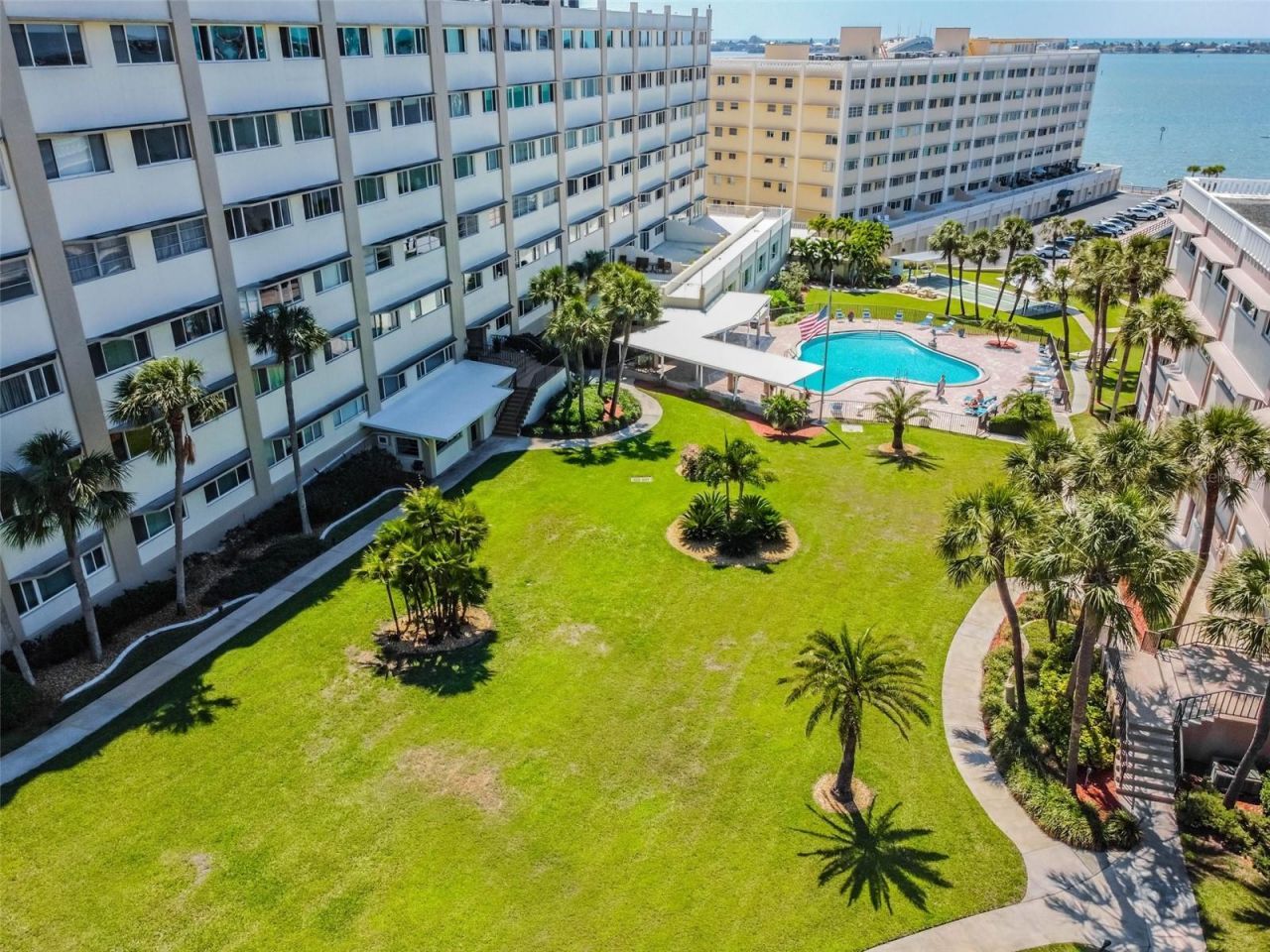 100 Bluff View Drive, Unit 607A, Belleair Bluffs, FL 33770 Photo