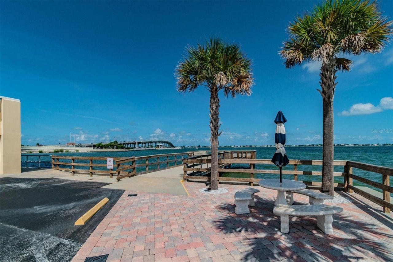 100 Bluff View Drive, Unit 607A, Belleair Bluffs, FL 33770 Photo