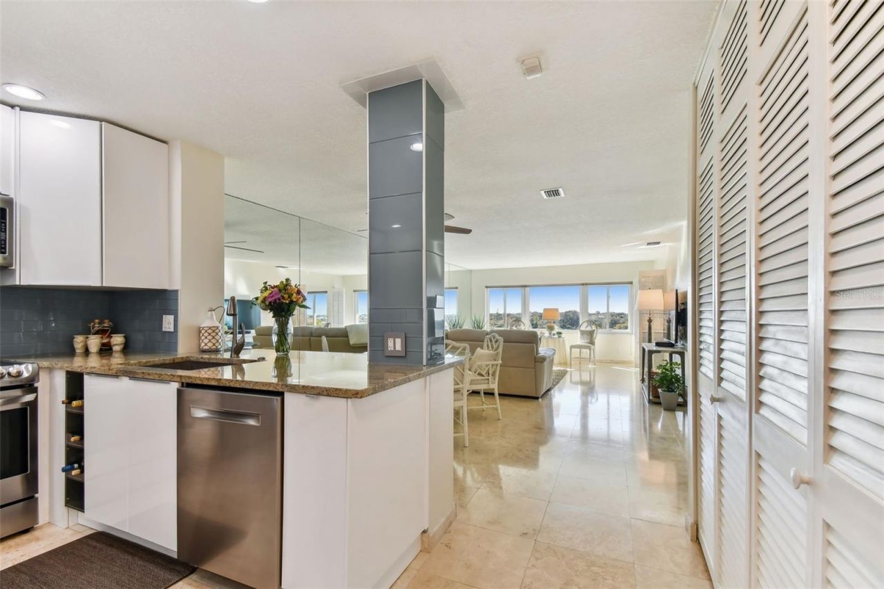 100 Bluff View Drive, Unit 607A, Belleair Bluffs, FL 33770 Photo