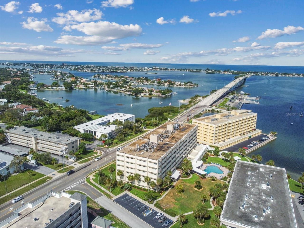 100 Bluff View Drive, Unit 607A, Belleair Bluffs, FL 33770 Photo