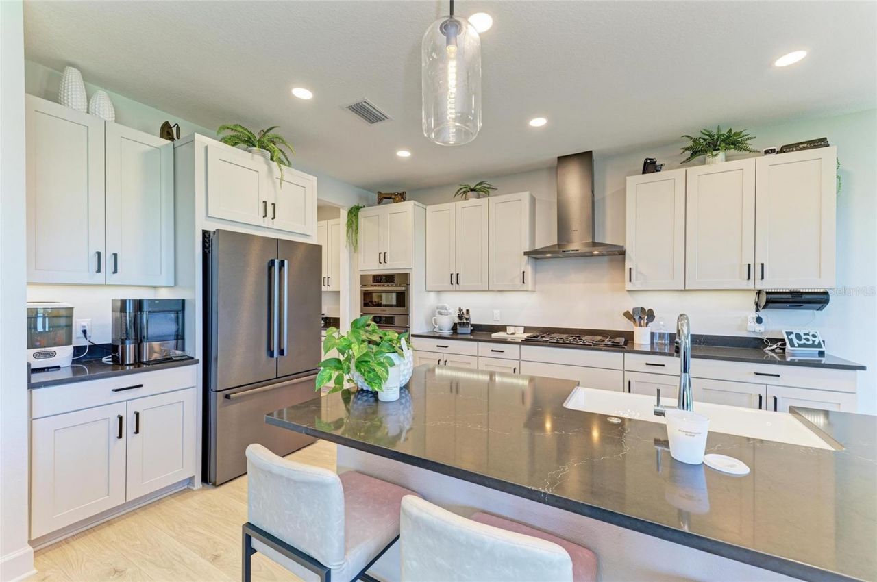 16115 Mount Holly Drive, Bradenton, FL 34211 Photo