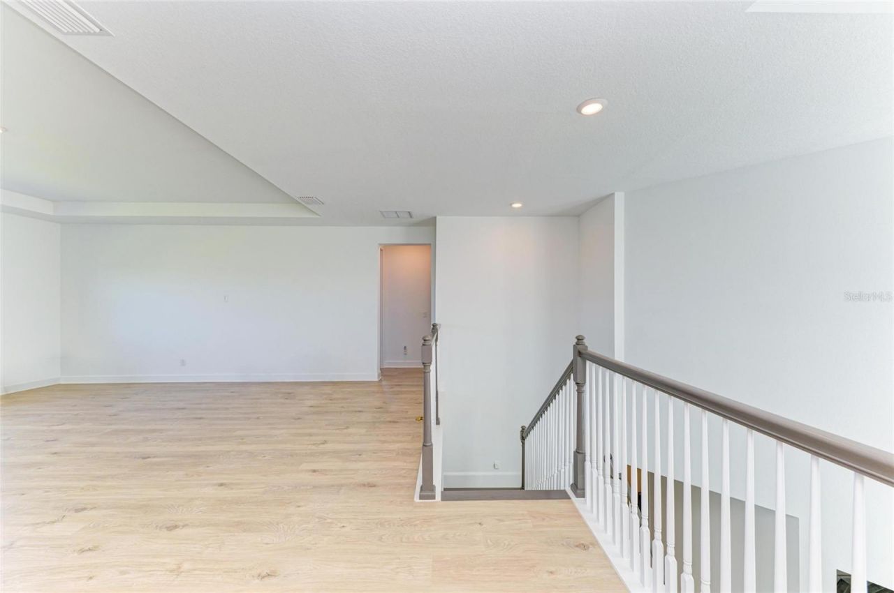 16115 Mount Holly Drive, Bradenton, FL 34211 Photo