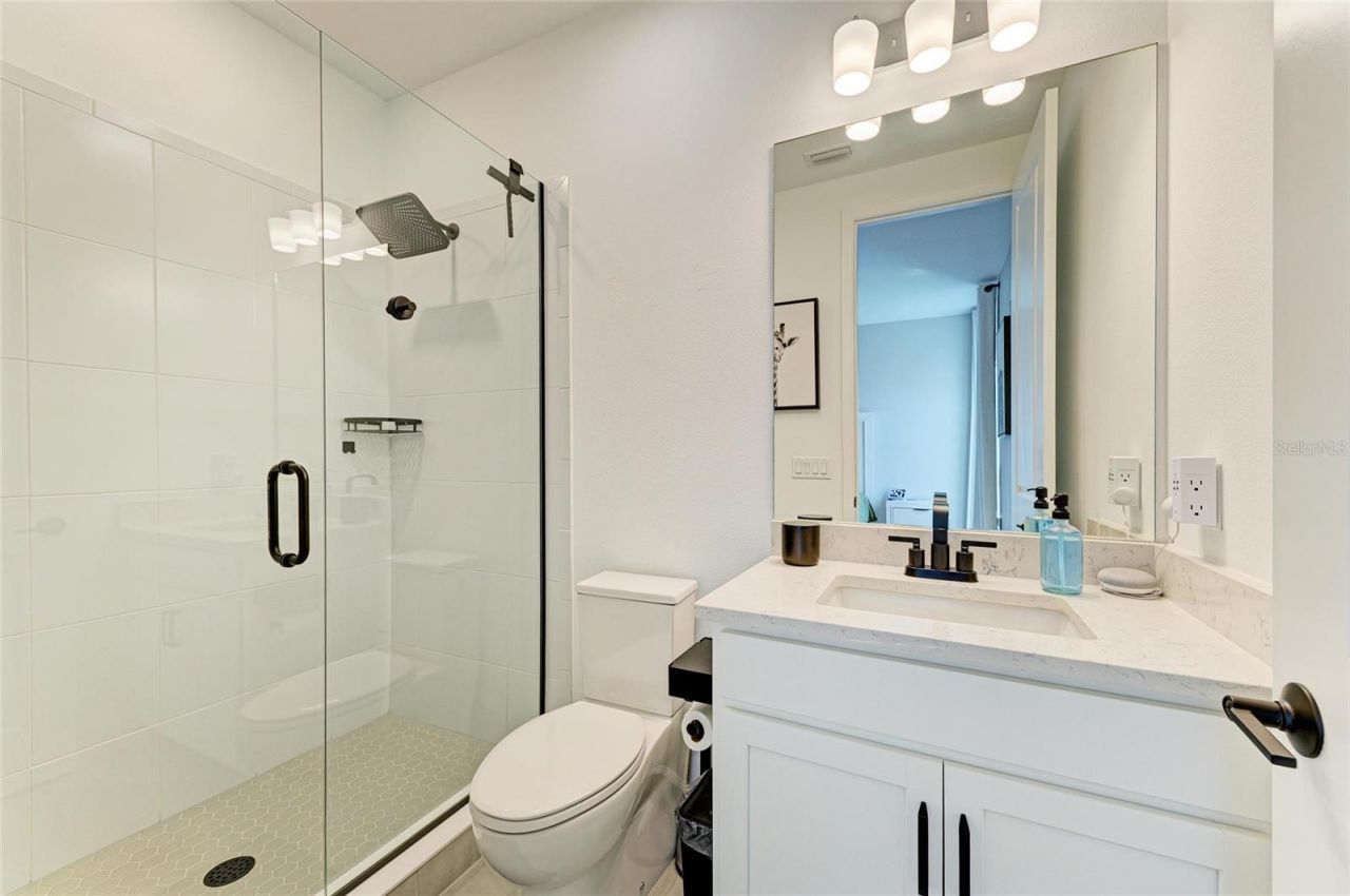 16115 Mount Holly Drive, Bradenton, FL 34211 Photo