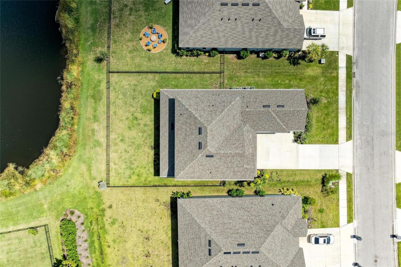 16115 Mount Holly Drive, Bradenton, FL 34211 Photo