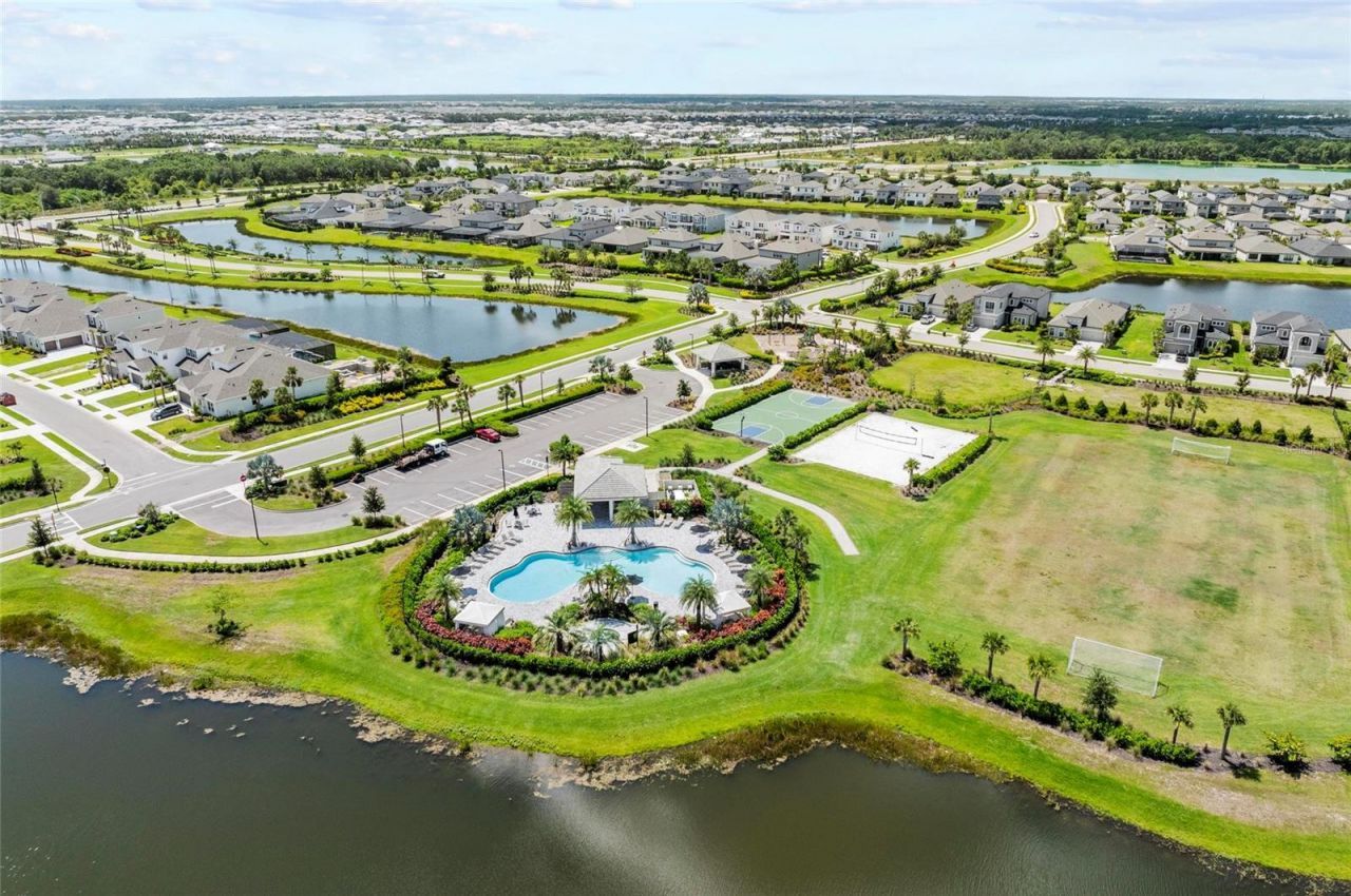 16115 Mount Holly Drive, Bradenton, FL 34211 Photo