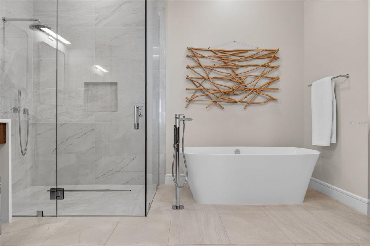 605 S Gulfstream Avenue, Unit 5S, Sarasota, FL 34236 Photo