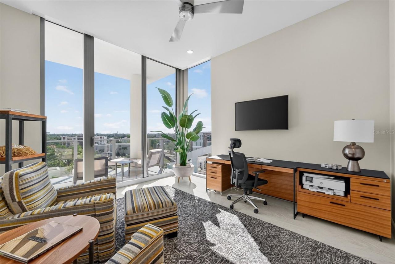 605 S Gulfstream Avenue, Unit 5S, Sarasota, FL 34236 Photo