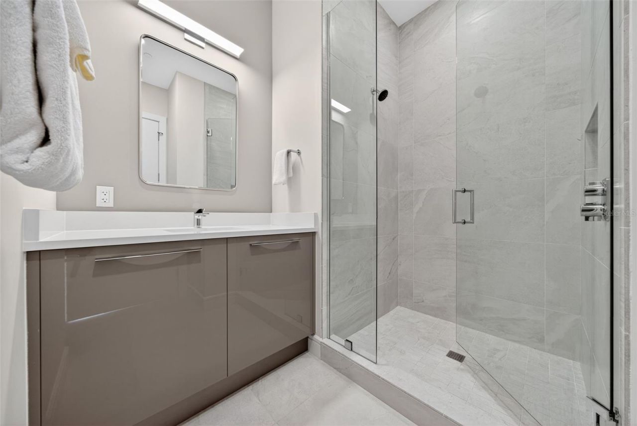 605 S Gulfstream Avenue, Unit 5S, Sarasota, FL 34236 Photo