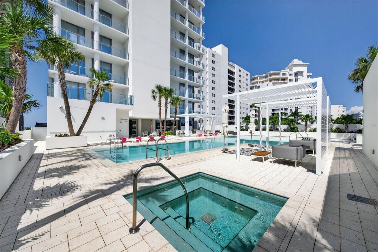 605 S Gulfstream Avenue, Unit 5S, Sarasota, FL 34236 Photo