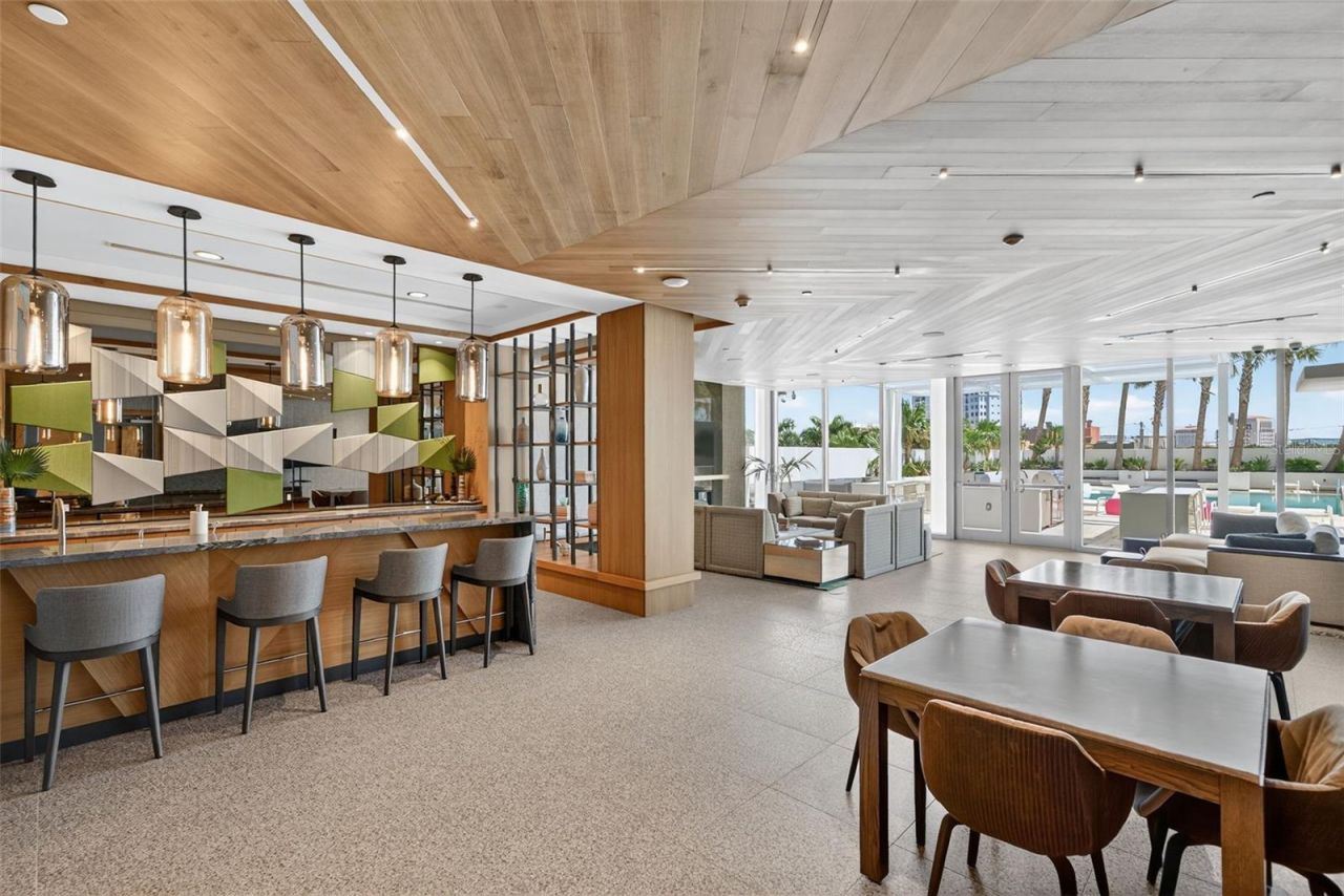 605 S Gulfstream Avenue, Unit 5S, Sarasota, FL 34236 Photo