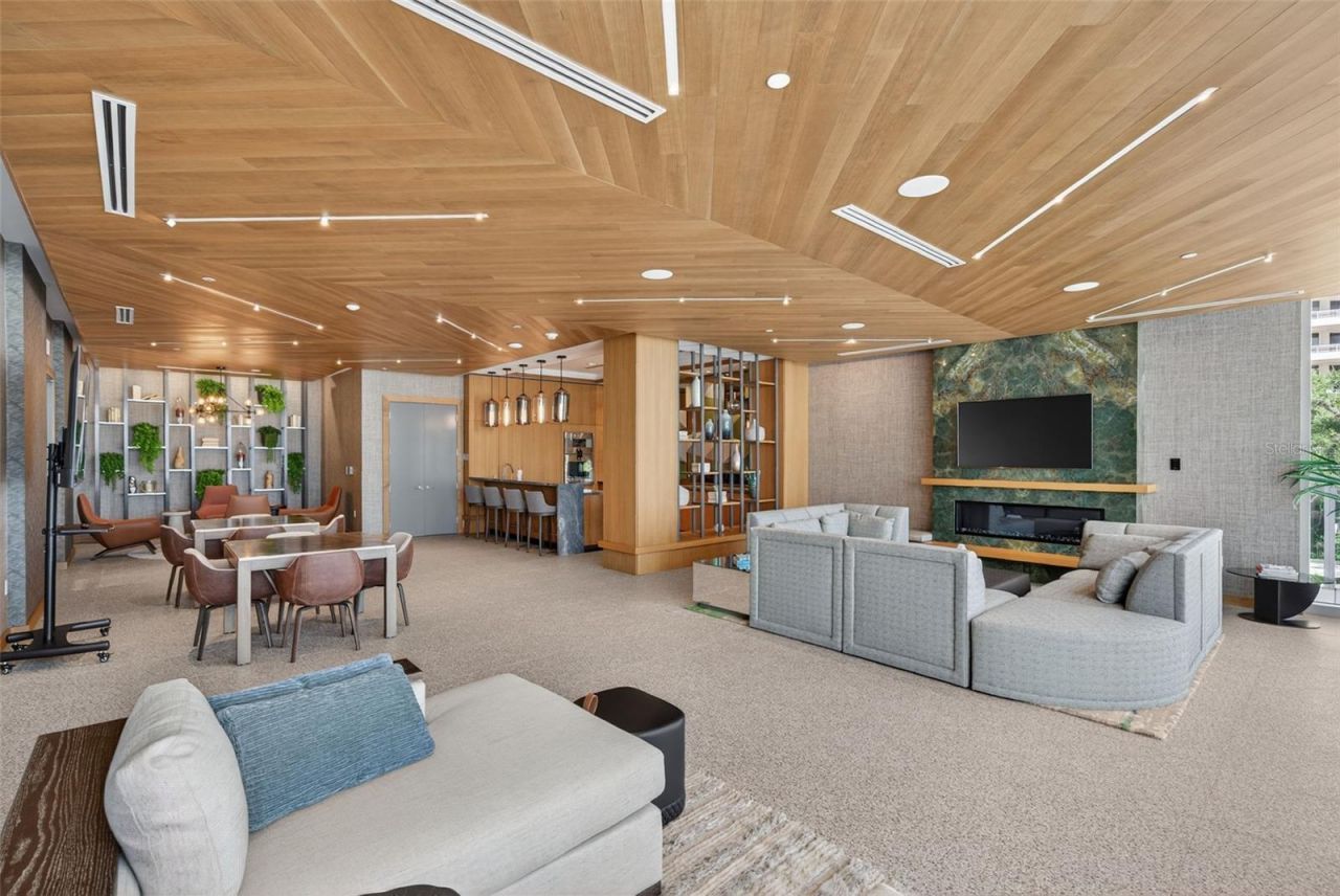 605 S Gulfstream Avenue, Unit 5S, Sarasota, FL 34236 Photo