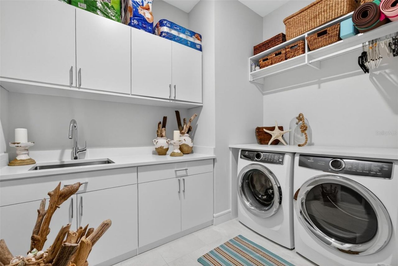 605 S Gulfstream Avenue, Unit 5S, Sarasota, FL 34236 Photo