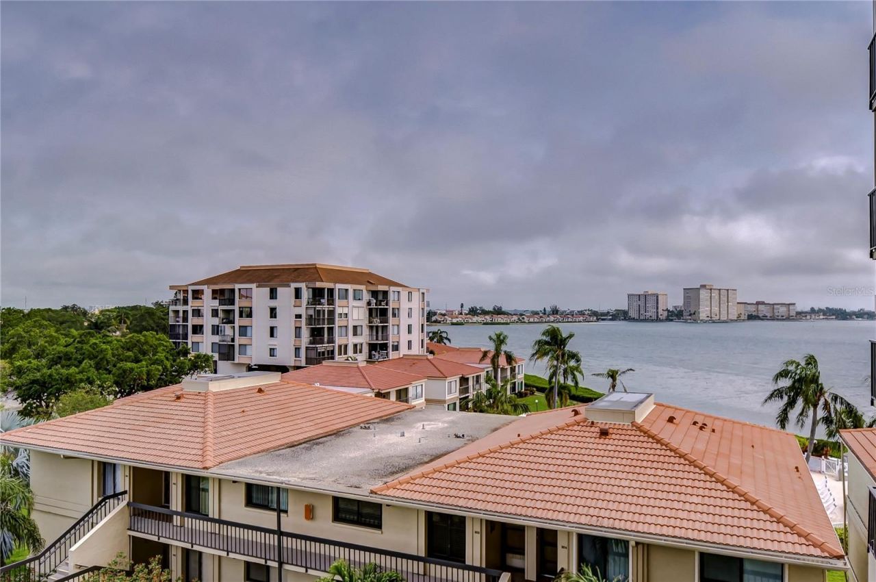6322 Palma Del Mar Boulevard S, Unit 505, Saint Petersburg, FL 33715 Photo