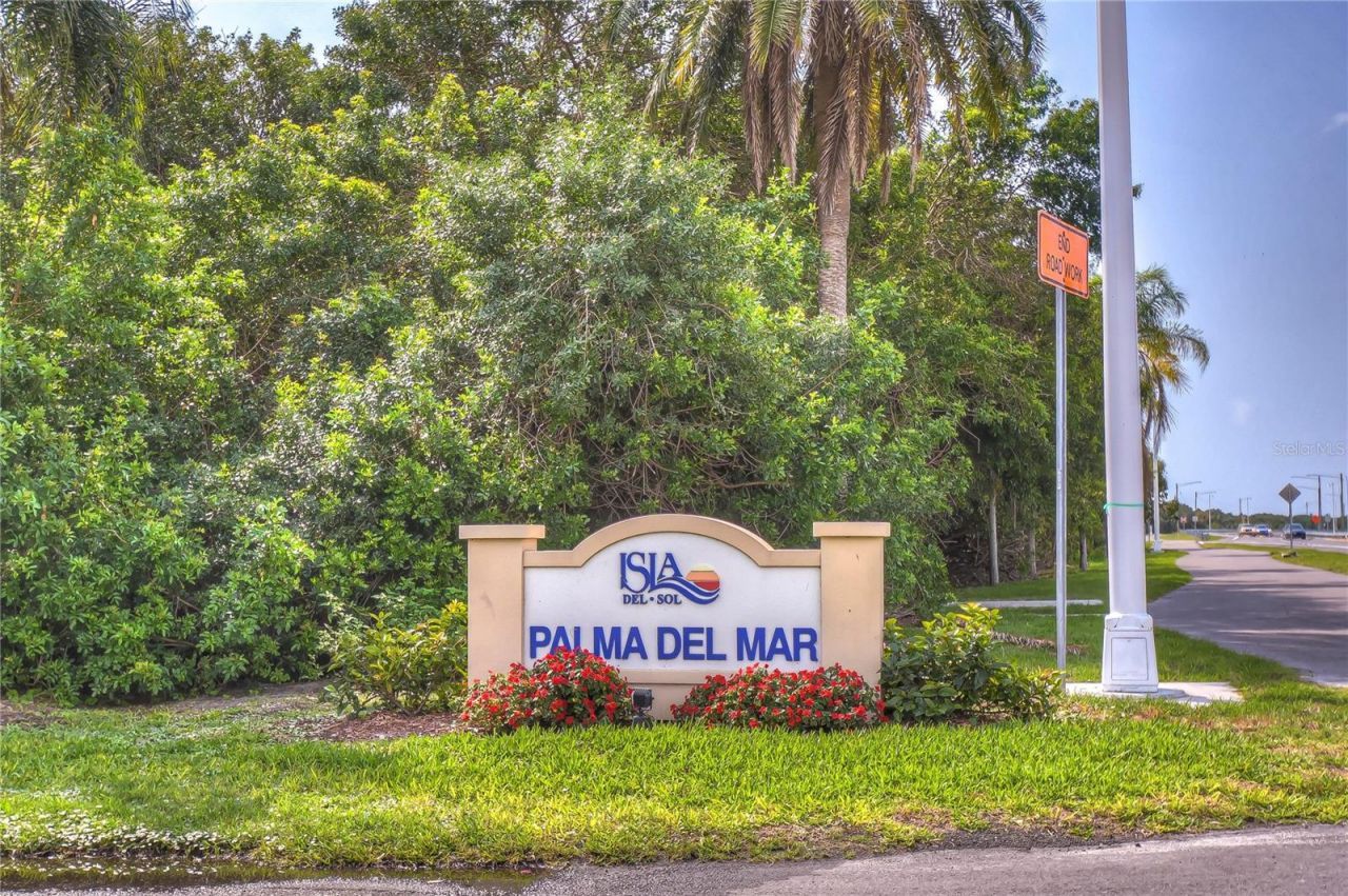 6322 Palma Del Mar Boulevard S, Unit 505, Saint Petersburg, FL 33715 Photo