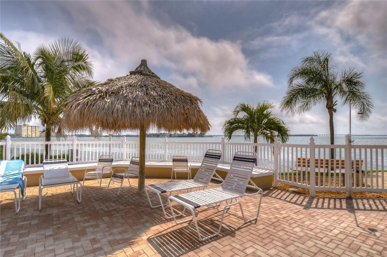 6322 Palma Del Mar Boulevard S, Unit 505, Saint Petersburg, FL 33715 Photo