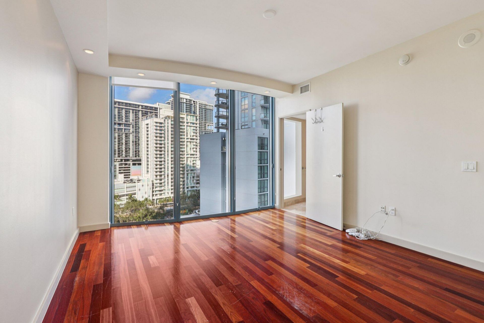 333 Las Olas Way, Unit 1507, Fort Lauderdale, FL 33301 Photo