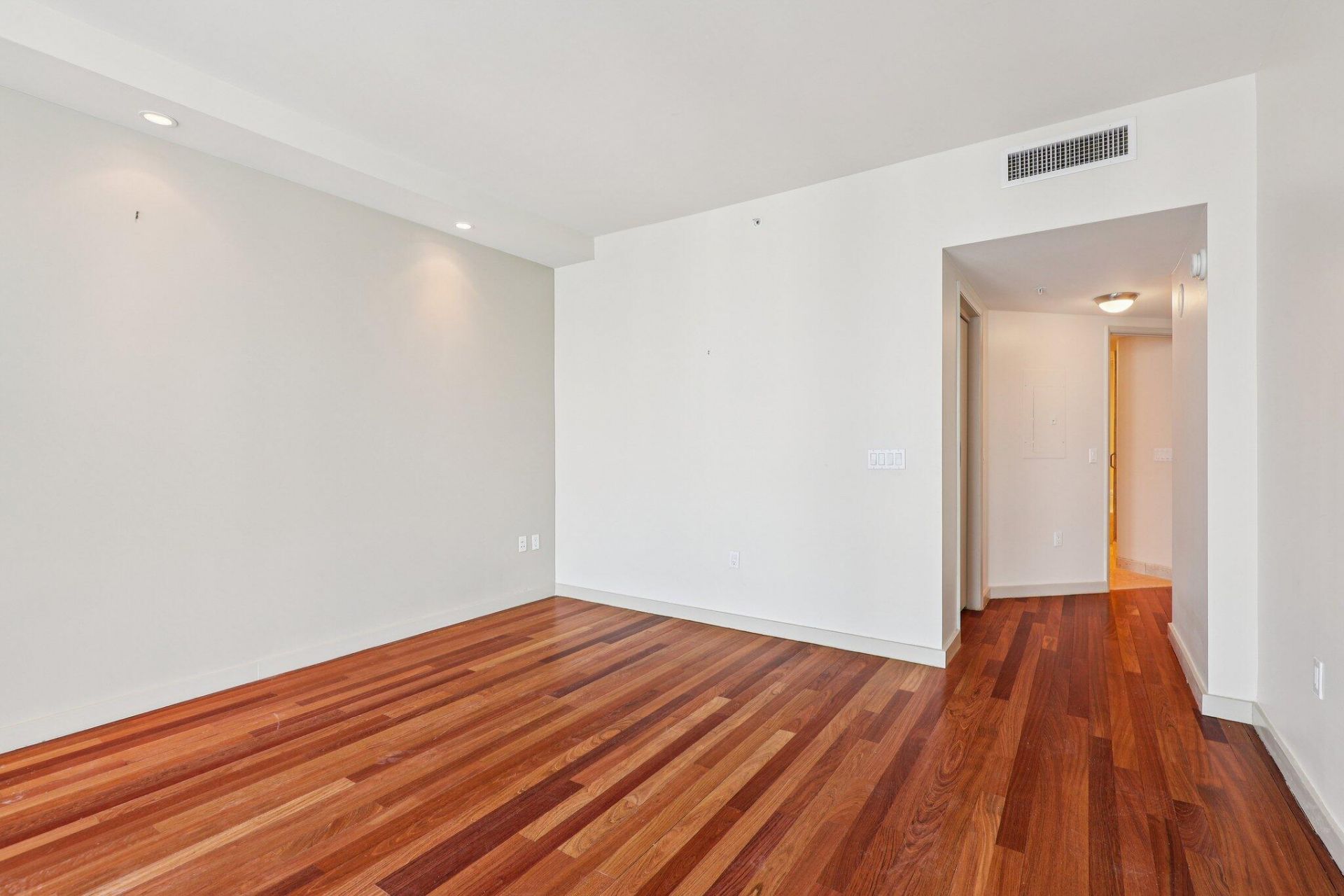 333 Las Olas Way, Unit 1507, Fort Lauderdale, FL 33301 Photo