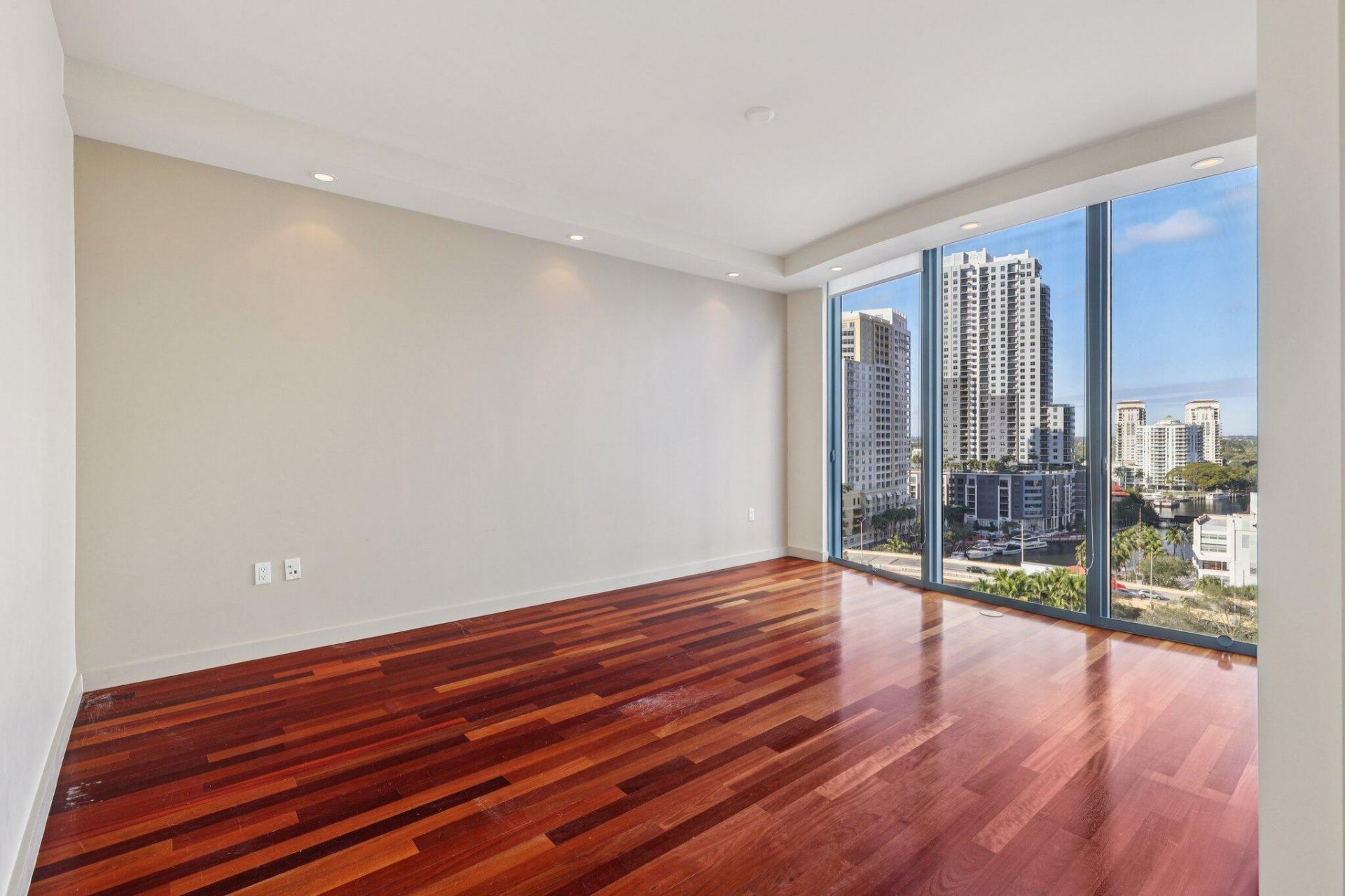 333 Las Olas Way, Unit 1507, Fort Lauderdale, FL 33301 Photo