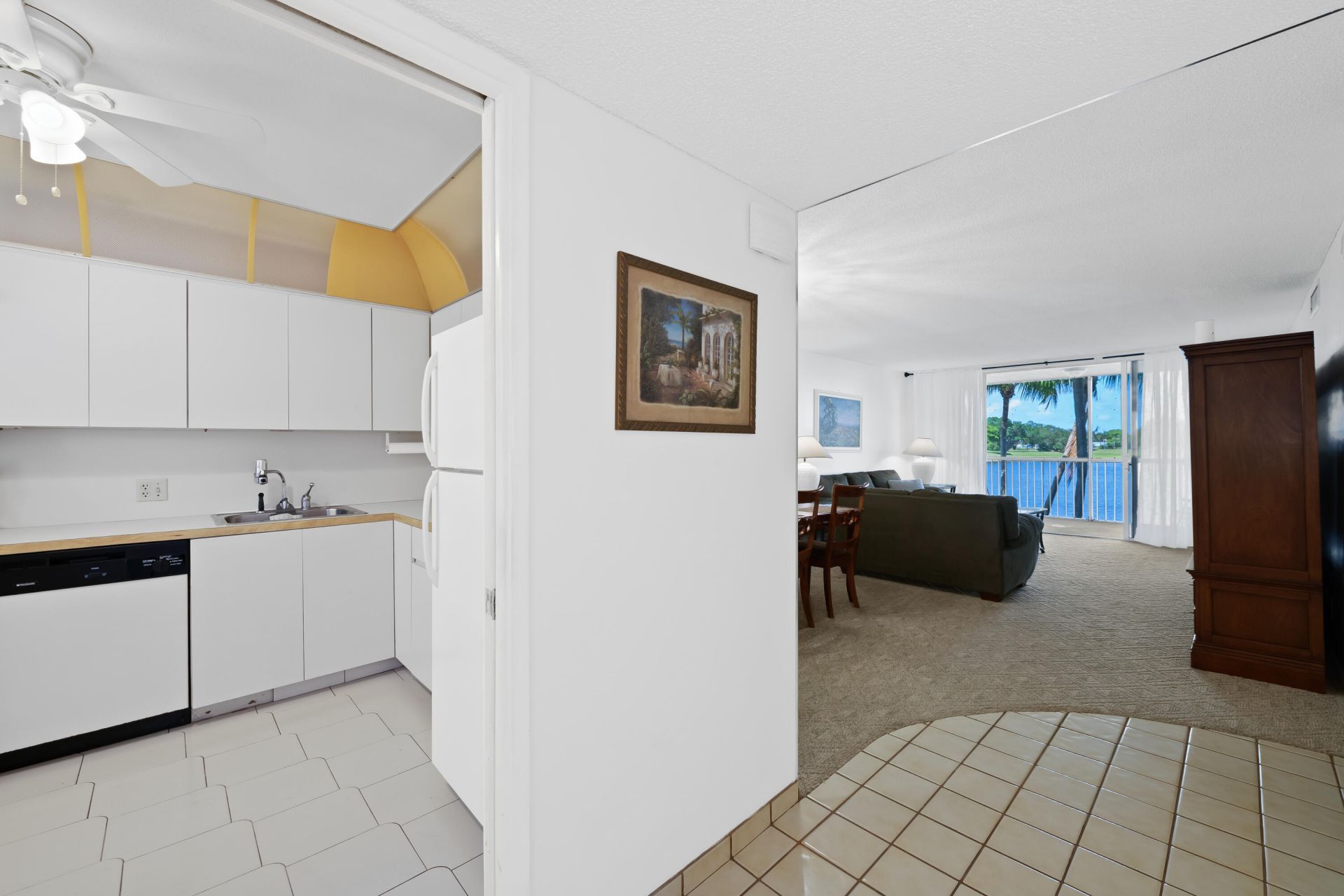3051 N Course Drive, Unit 211, Pompano Beach, FL 33069 Photo