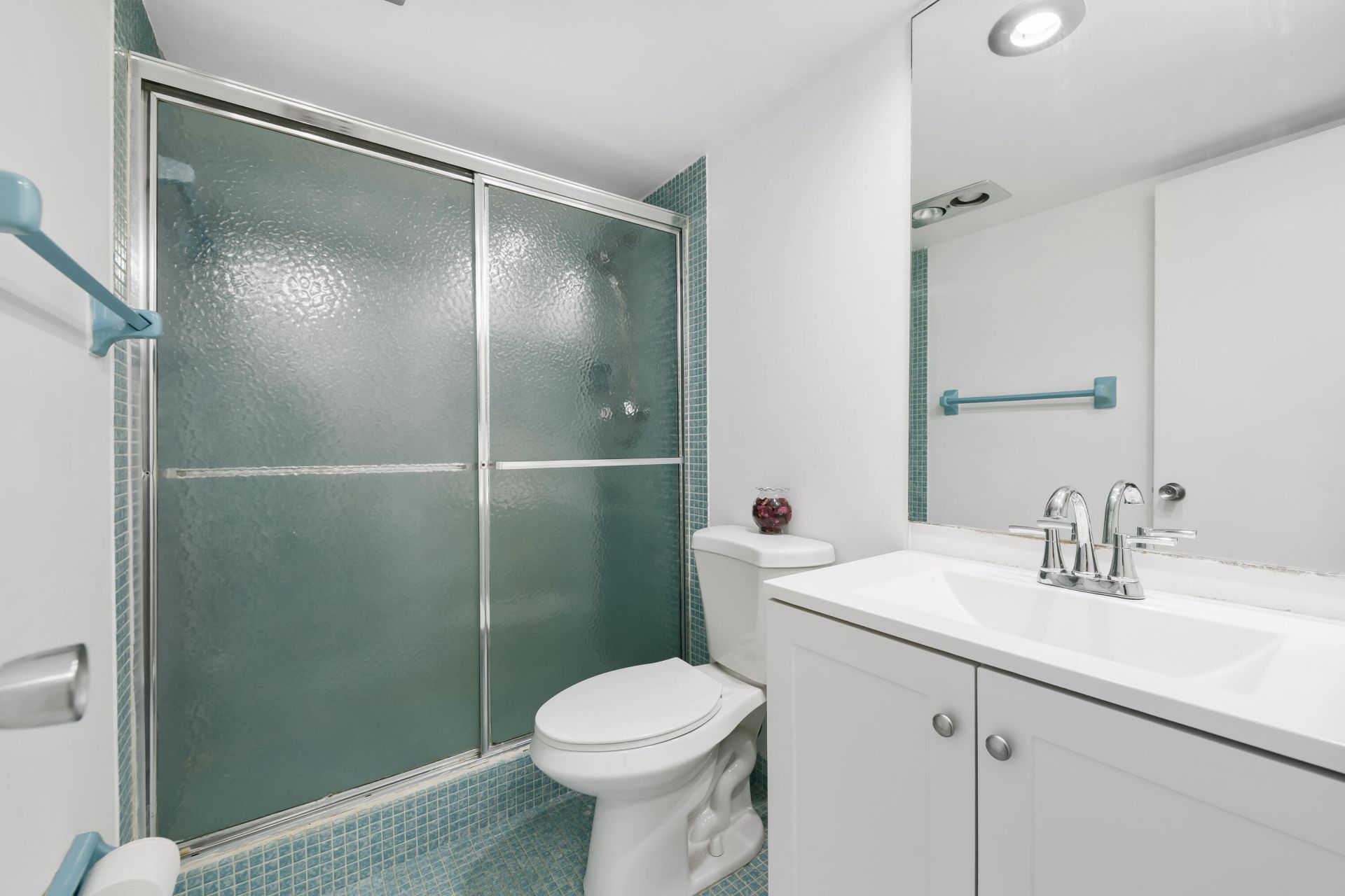 3051 N Course Drive, Unit 211, Pompano Beach, FL 33069 Photo