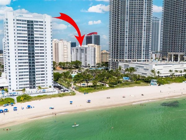 1849 S Ocean Drive, Unit 711, Hallandale Beach, FL 33009